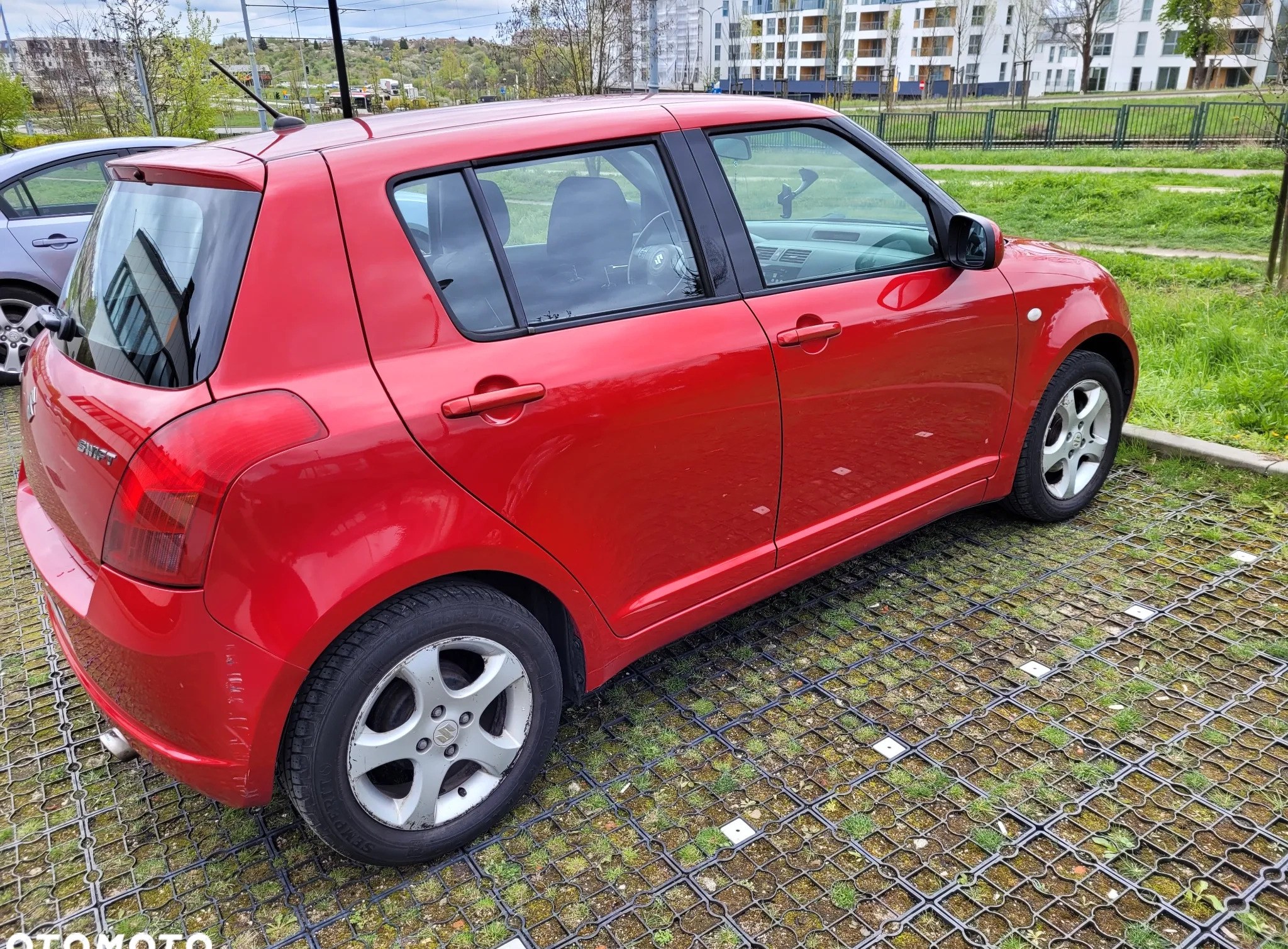 Suzuki Swift cena 9500 przebieg: 195600, rok produkcji 2007 z Gdańsk małe 154